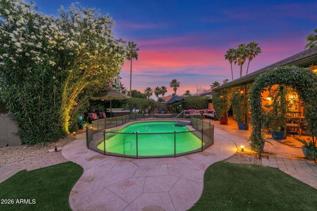 5512 E WALTANN Lane, Scottsdale, AZ 85254