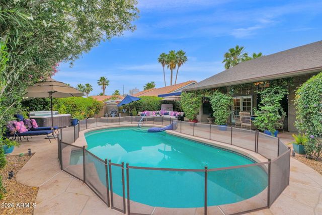 5512 E WALTANN Lane, Scottsdale, AZ 85254