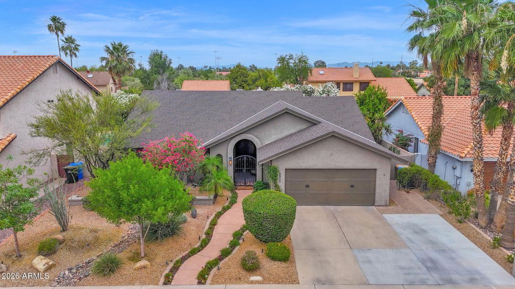 5512 E WALTANN Lane, Scottsdale, AZ 85254