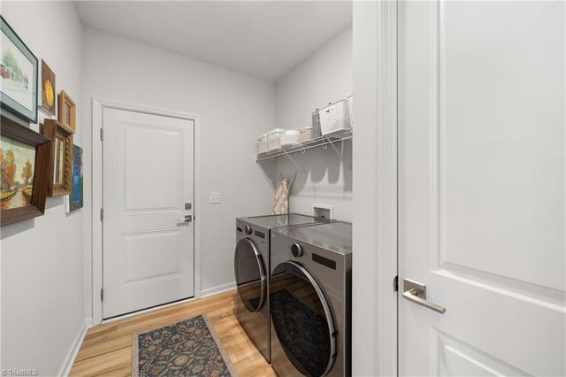 6130 Cirrus Lane, Clemmons, NC 27012