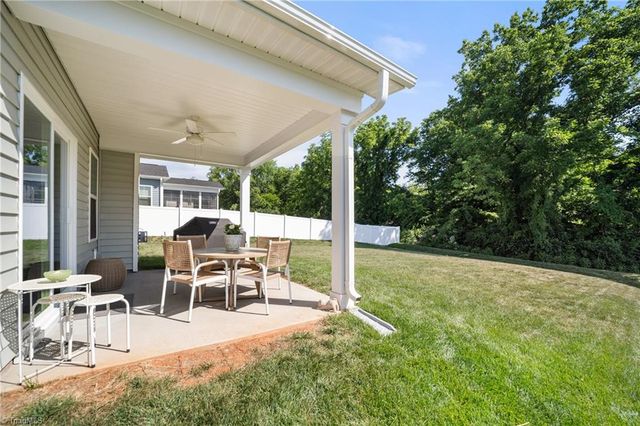 6130 Cirrus Lane, Clemmons, NC 27012
