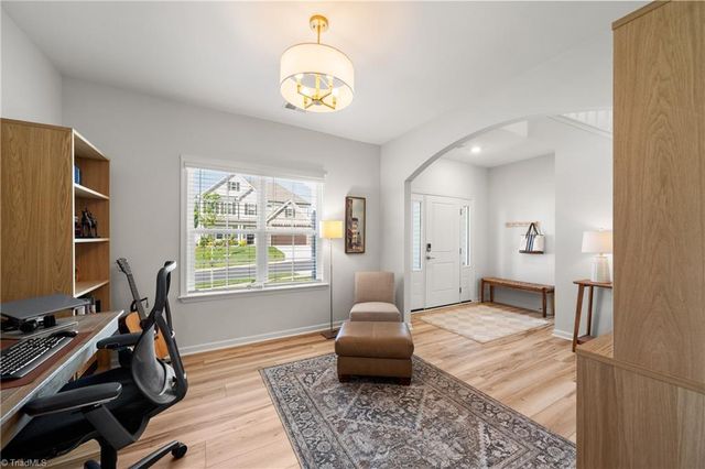 6130 Cirrus Lane, Clemmons, NC 27012