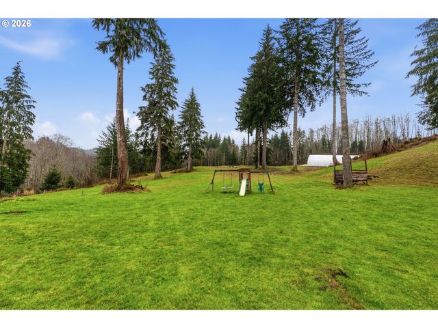 311 HOOPER Rd, Longview, WA 98632
