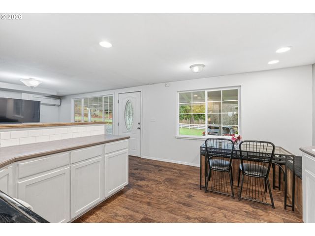 311 HOOPER Rd, Longview, WA 98632