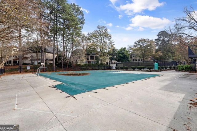 9 Vista Square NW, Atlanta, GA 30327