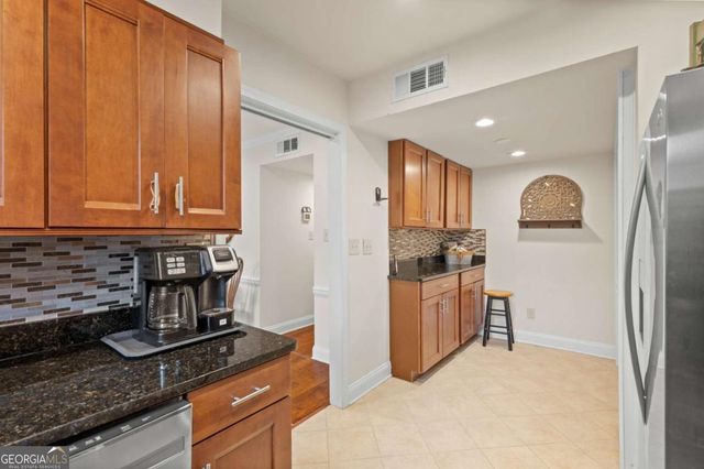 9 Vista Square NW, Atlanta, GA 30327