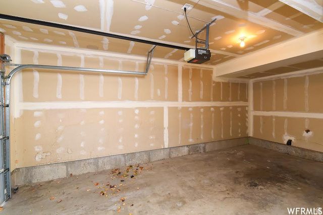 1130 N 200 W, Bountiful, UT 84010