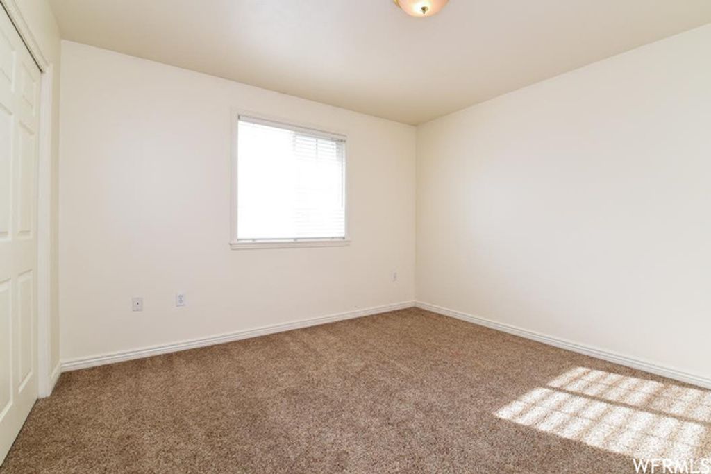 Image 8 of property listing at 1130 N 200 W, Bountiful, UT 84010