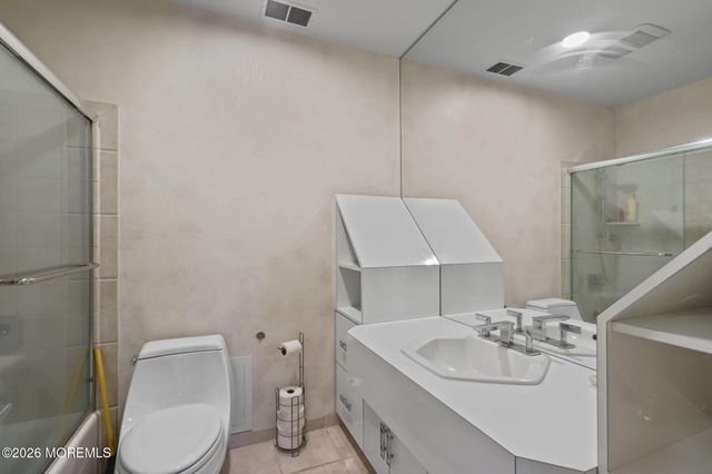 330 Plymouth Drive, Freehold, NJ 07728