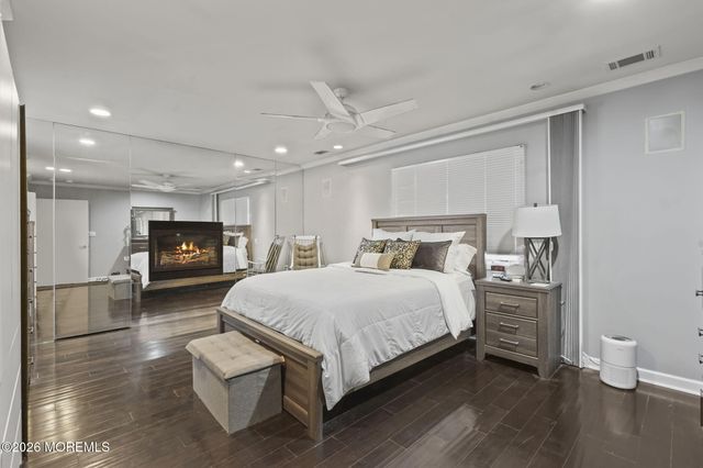 330 Plymouth Drive, Freehold, NJ 07728