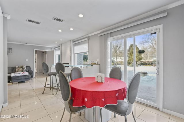 330 Plymouth Drive, Freehold, NJ 07728