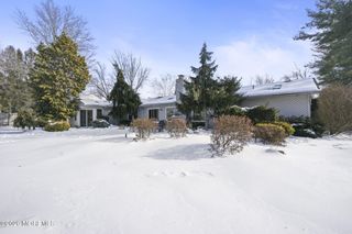 330 Plymouth Drive, Freehold, NJ 07728