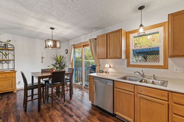 1111 Ann Parkway, Indianola, IA 50125