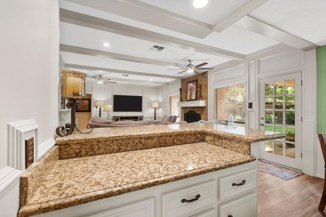 5406 Glenview Drive, Kingwood, TX 77345