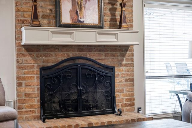 5406 Glenview Drive, Kingwood, TX 77345