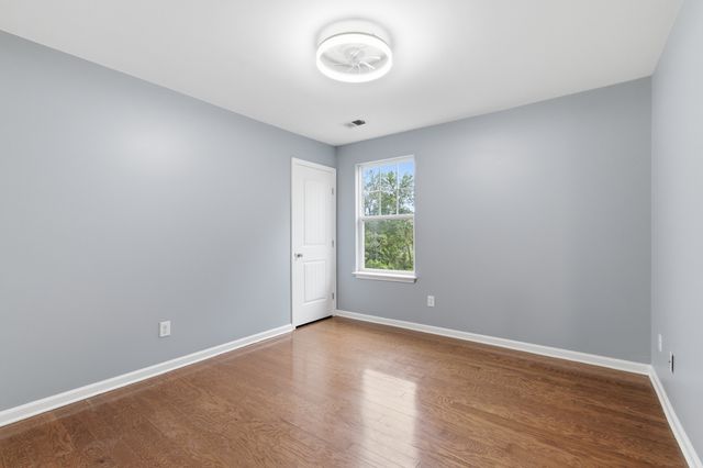 4925 Secretariat Dr, Antioch, TN 37013