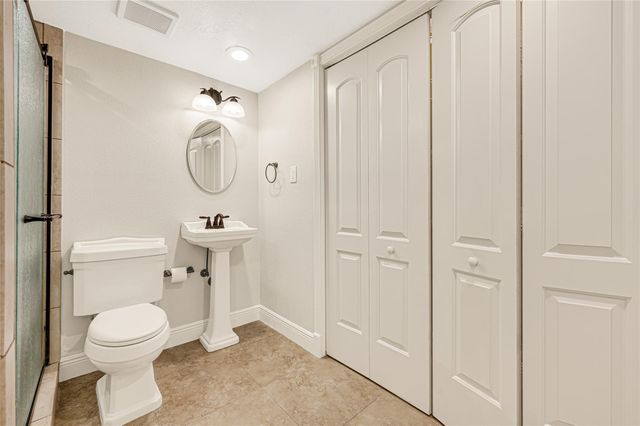 902 Mountain Meadows Drive, Katy, TX 77450