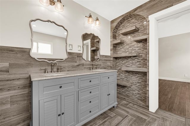 902 Mountain Meadows Drive, Katy, TX 77450