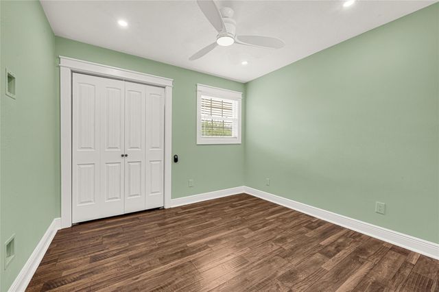902 Mountain Meadows Drive, Katy, TX 77450