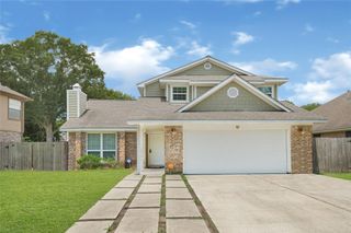 902 Mountain Meadows Drive, Katy, TX 77450