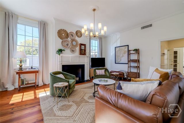 424 E President Street, Savannah, GA 31401