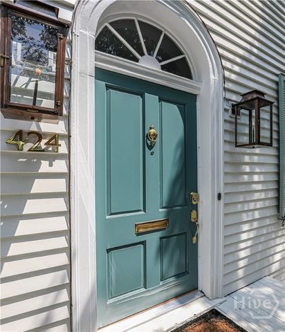 424 E President Street, Savannah, GA 31401