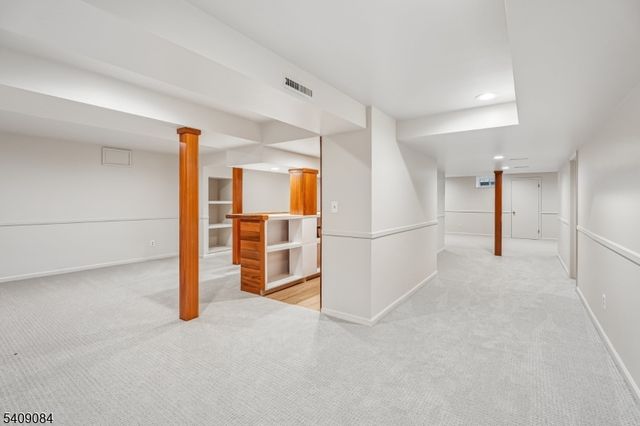 9 Buttonwood Ln, Chatham Twp., NJ 07928