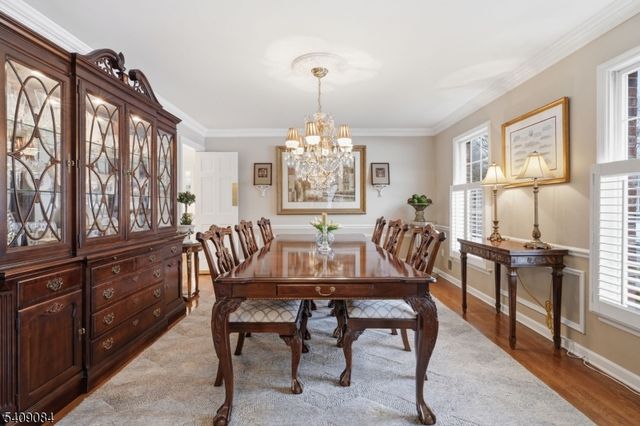 9 Buttonwood Ln, Chatham Twp., NJ 07928