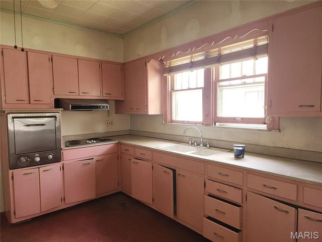 3115 W Main Street, Belleville, IL 62226