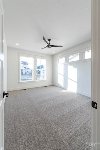 9426 S Egg Harbor, Kuna, ID 83634