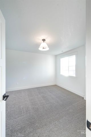 9426 S Egg Harbor, Kuna, ID 83634