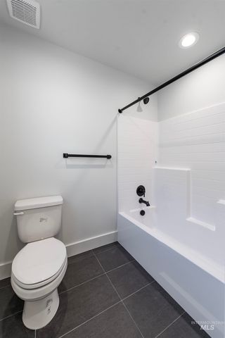 9426 S Egg Harbor, Kuna, ID 83634