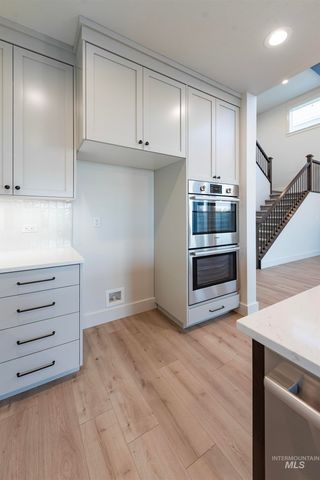 9426 S Egg Harbor, Kuna, ID 83634