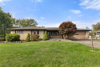 567 Sealock Avenue, Steubenville, OH 43952
