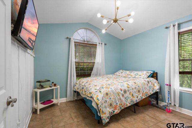 139 CR 4217, Jacksonville, TX 75766