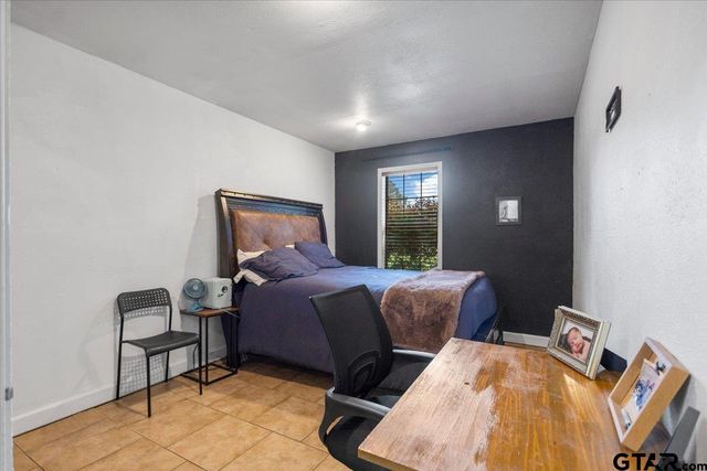 139 CR 4217, Jacksonville, TX 75766