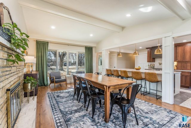 7812 E 38th St Street, Sioux Falls, SD 57110