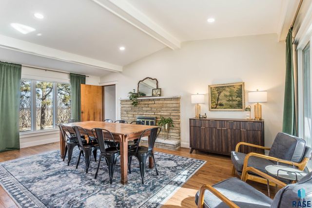 7812 E 38th St Street, Sioux Falls, SD 57110