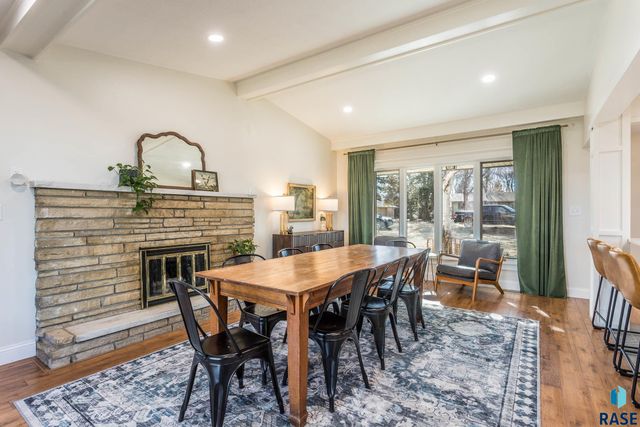 7812 E 38th St Street, Sioux Falls, SD 57110