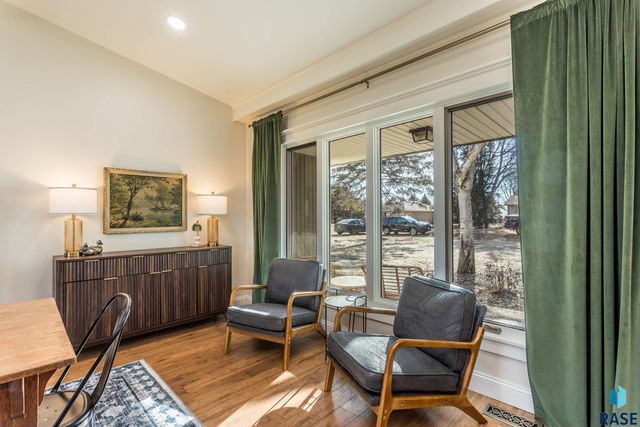 7812 E 38th St Street, Sioux Falls, SD 57110