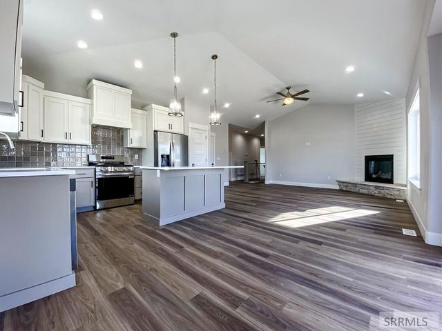 5935 Maggie Drive, Idaho Falls, ID 83402