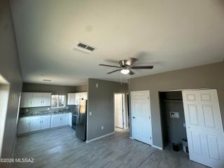 1015 W Cll Arizona B, Tucson, AZ 85705