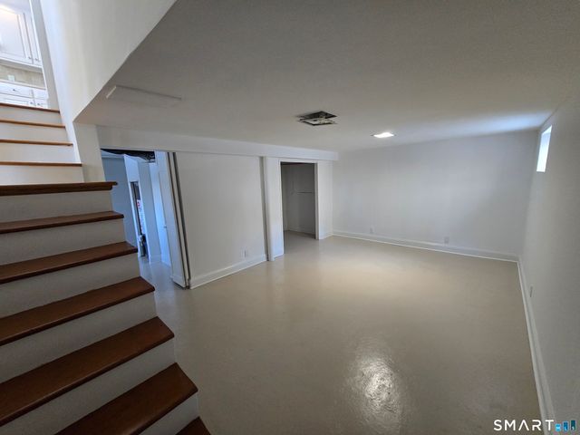 148 Catherine Street, Fairfield, CT 06824