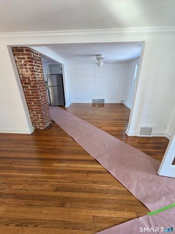 148 Catherine Street, Fairfield, CT 06824