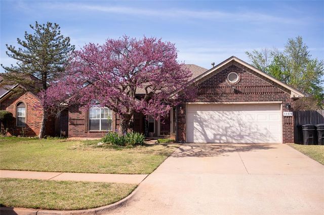 1109 NE 25th Street, Moore, OK 73160
