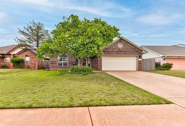 1109 NE 25th Street, Moore, OK 73160