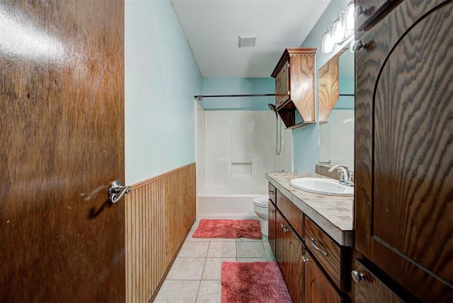 1109 NE 25th Street, Moore, OK 73160