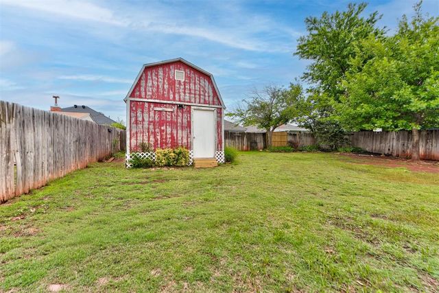 1109 NE 25th Street, Moore, OK 73160