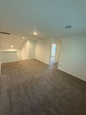 2914 Roman Forest Boulevard, New Caney, TX 77357
