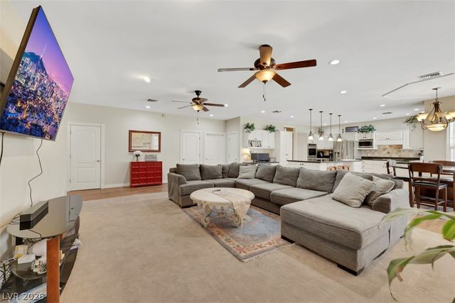 6465 Spanish Garden Court, Las Vegas, NV 89110